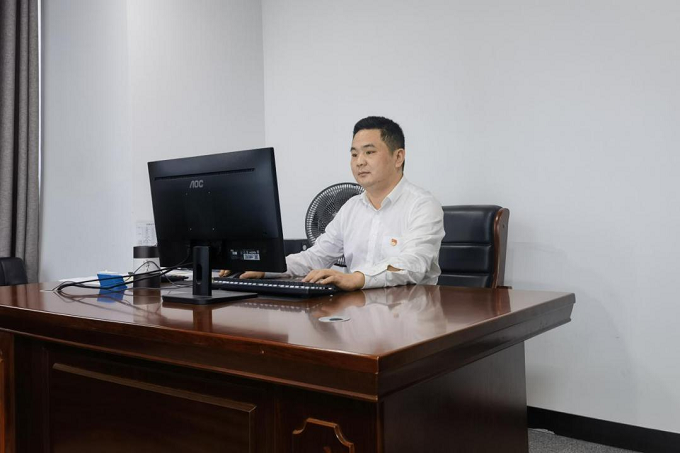 基層職工熱議黨的二十大系列報道（三） ：愛崗敬業(yè)、無私奉獻，在公司高質(zhì)量發(fā)展中拼搏奮斗